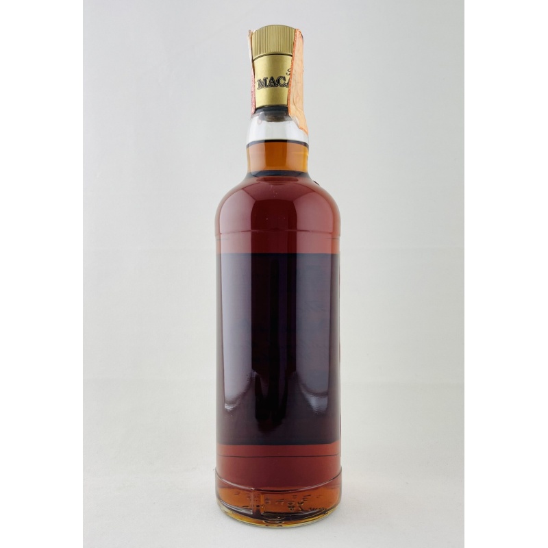 White Horse 1980s Fine Old Scotch Whisky Montenegro Import 1,5L