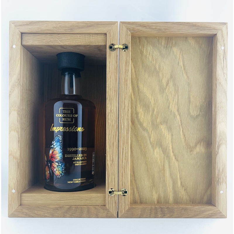 Hampden 1990 Colours of Rum 32 Year Old Impressions