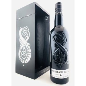 Highland Park 17 Year Old The Dark & The Light