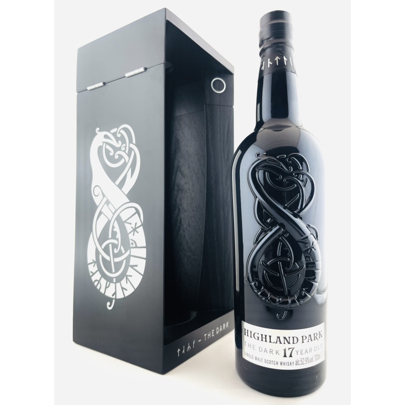 Highland Park 17 Year Old The Dark & The Light