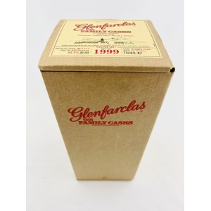 Glenfarclas 1999 Family Cask Winter 2017