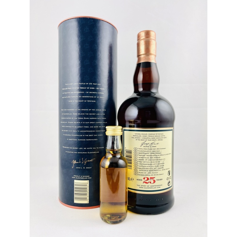 Glenfarclas 25 Year Old  + Miniature